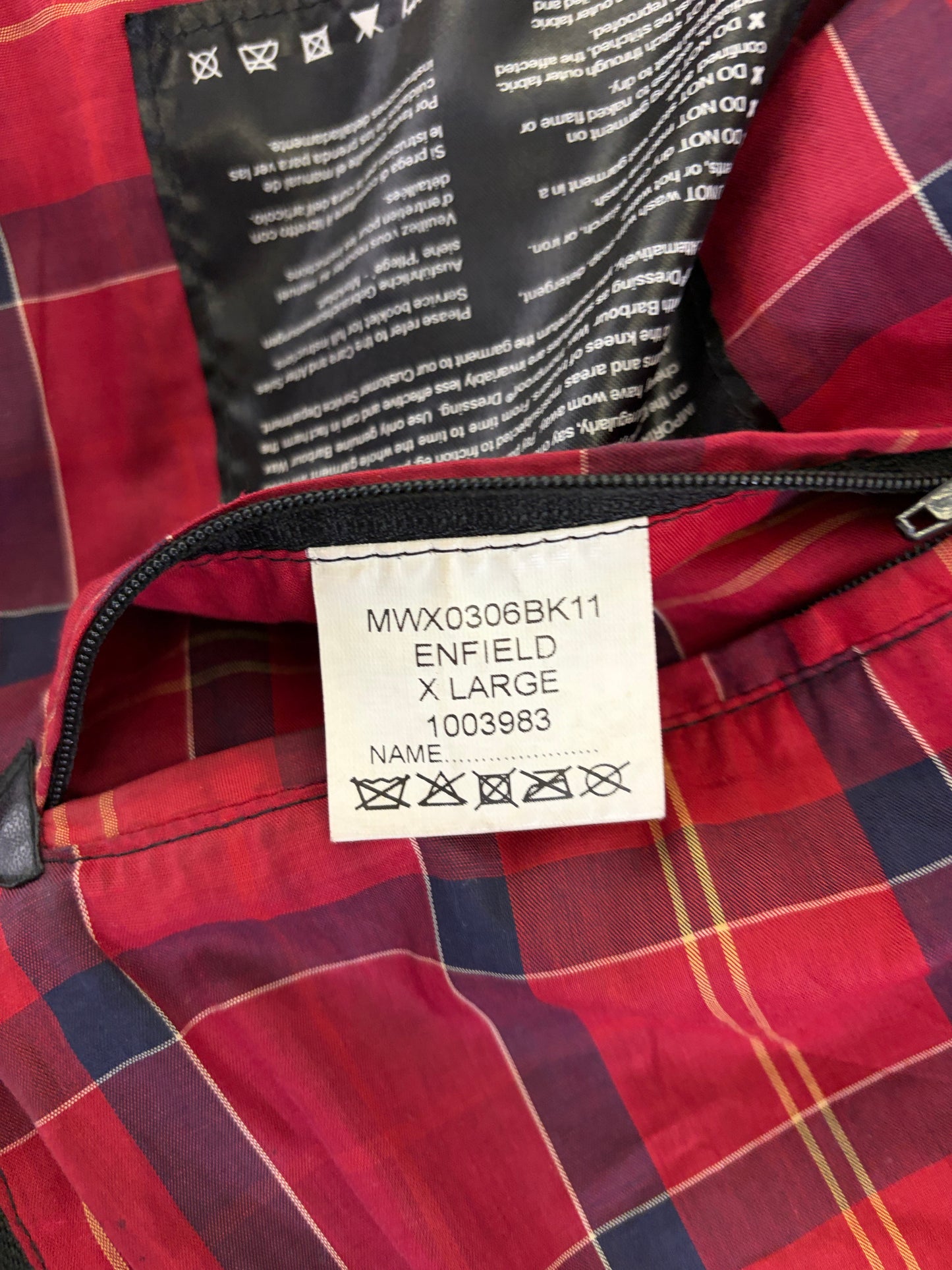 Barbour International uomo Enfield Nero XL Man Black Enfield waxed Jacket Size XL - Shop In London