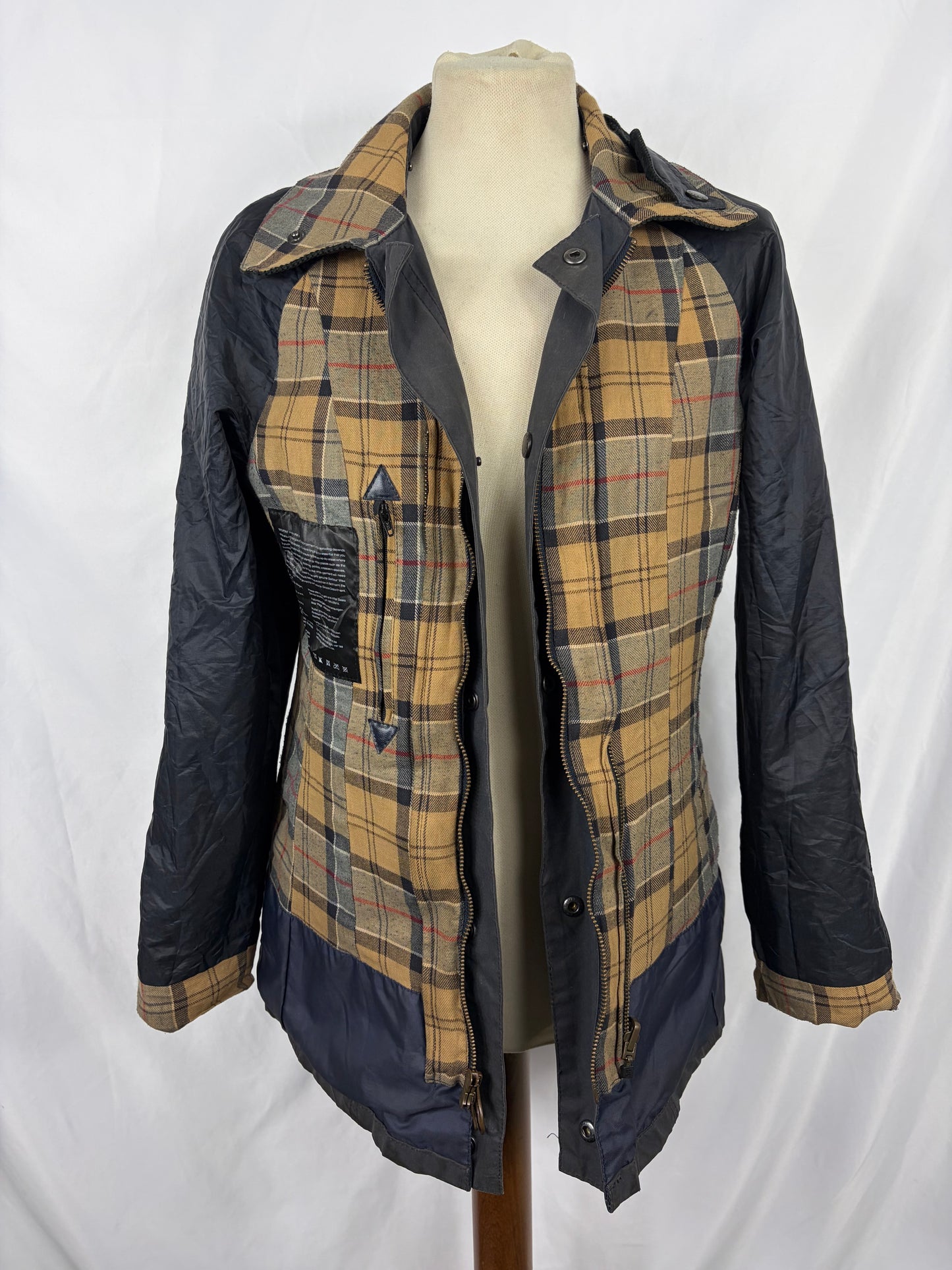 Giacca Barbour Beadnell blu UK8 Xsmall -Navy Beadnell lady wax jacket UK8 tg. 38