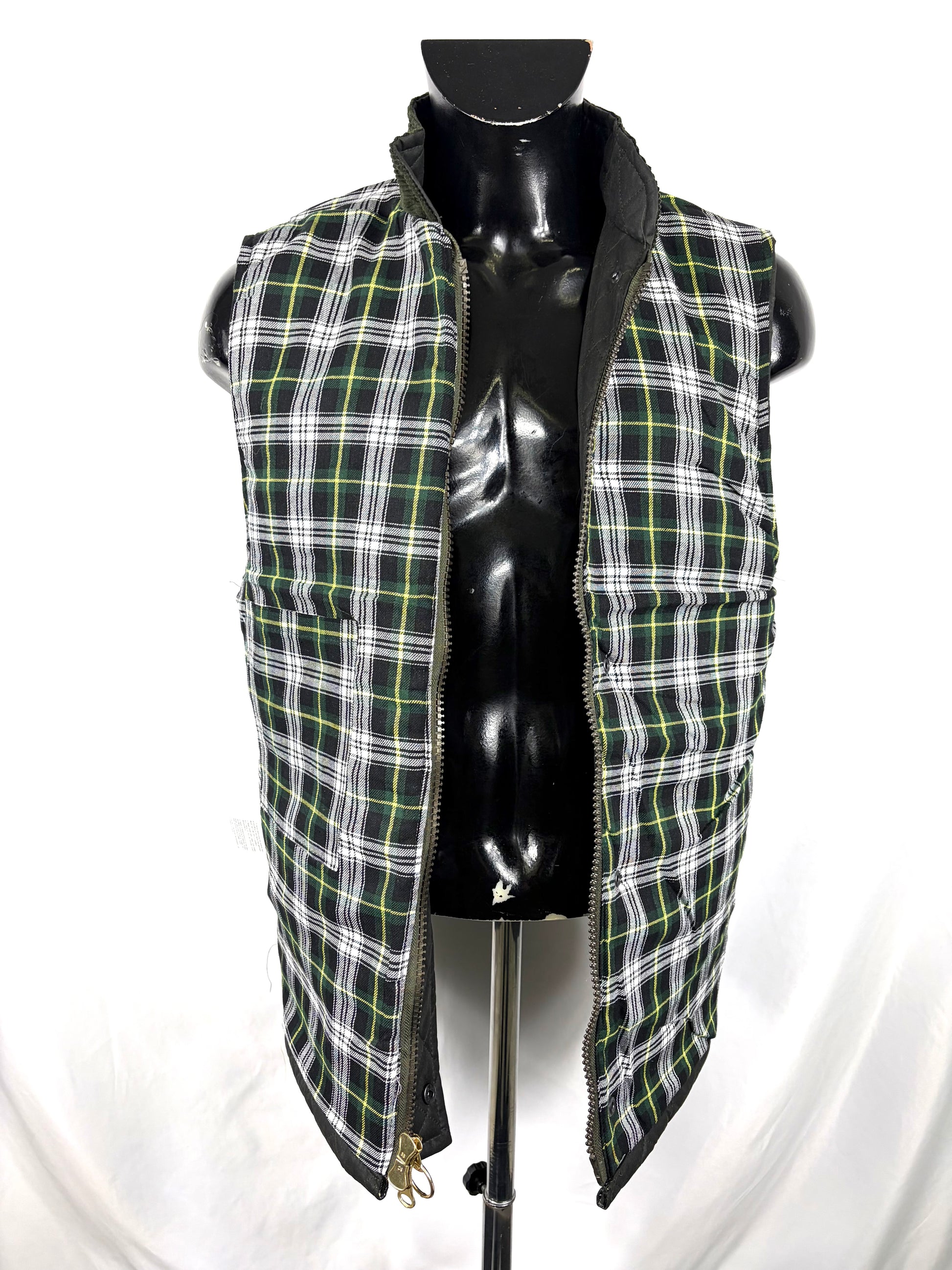 Gilet nuovo da uomo cerato trapuntato inglese colore verde - Man Wax Olive Quilted Gilet - Shop In London
