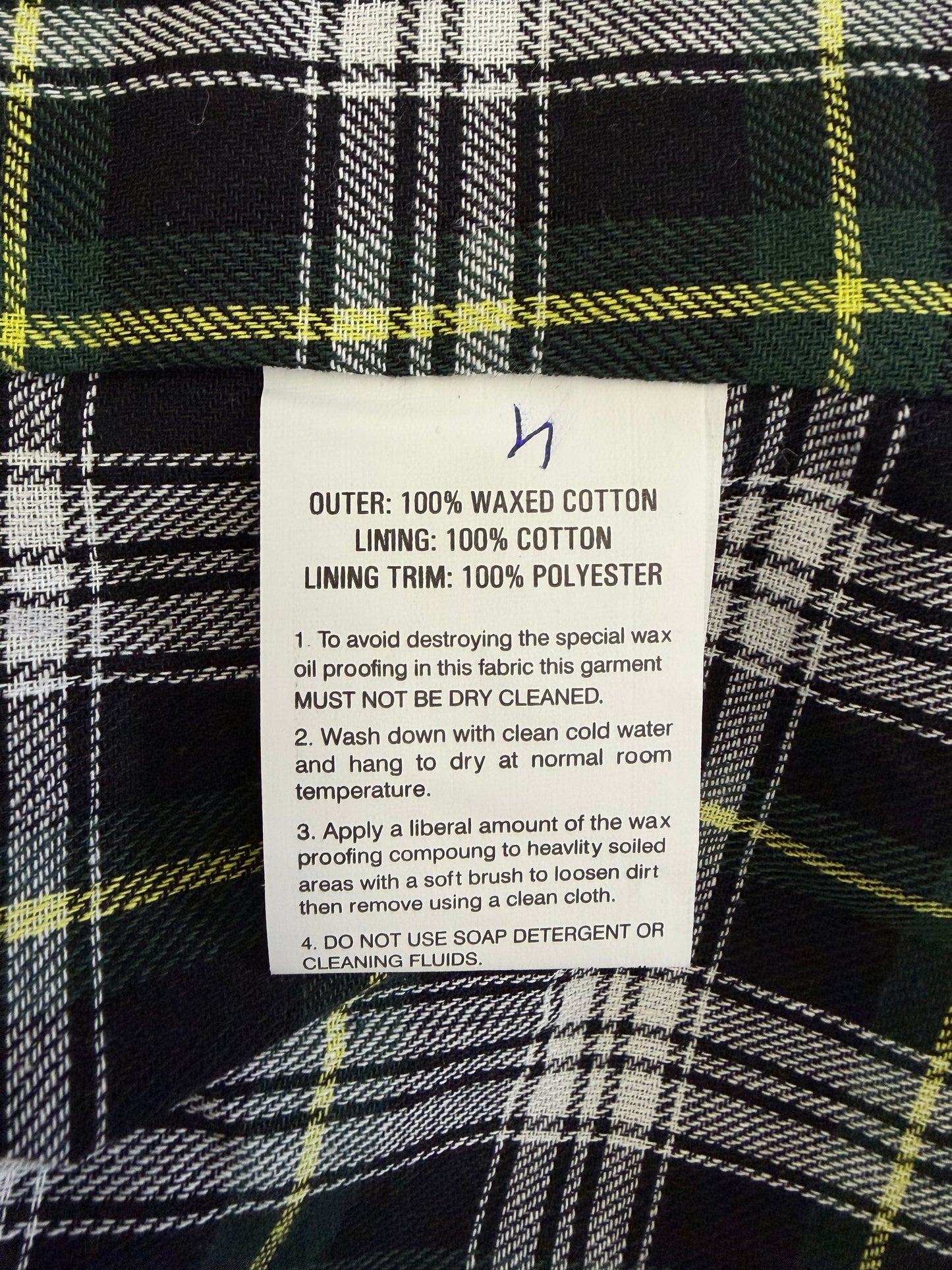Gilet nuovo da uomo cerato trapuntato inglese colore verde - Man Wax Olive Quilted Gilet - Shop In London