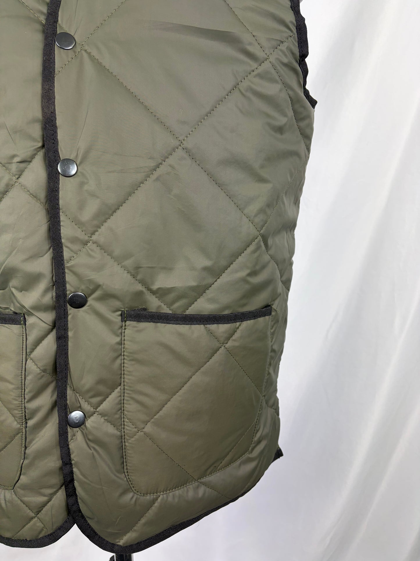 Gilet nuovo verde by Shop in London - Shop In London
