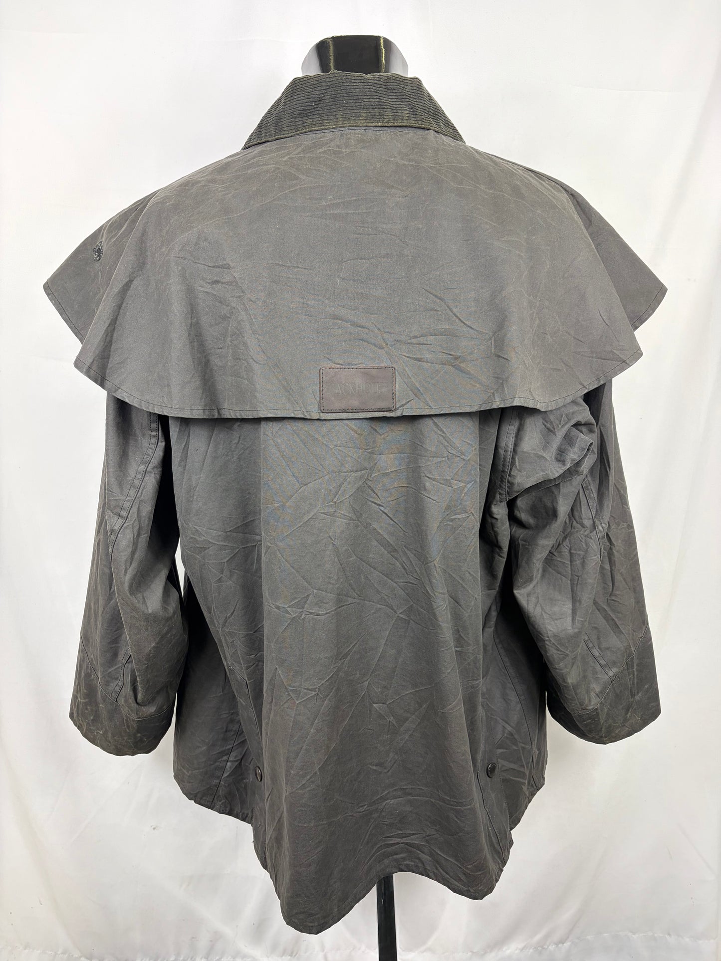 RARO Barbour Backhouse Nero C44/112cm Riding short Black Wax Jacket Size XLarge - Shop In London