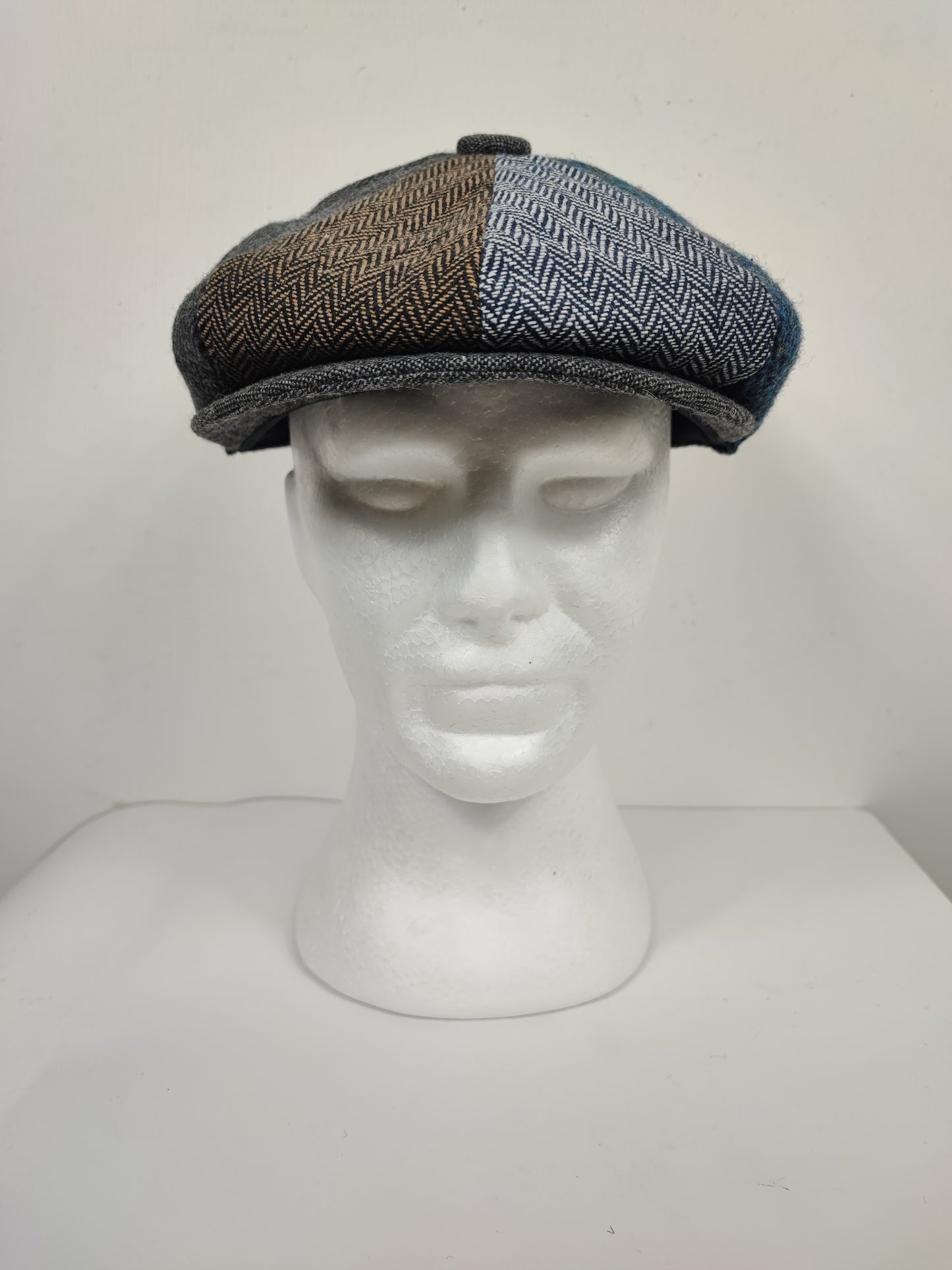Coppola nuova in lana colorata a spina di pesce inglese a otto spicchi stile Peaky Blinders
