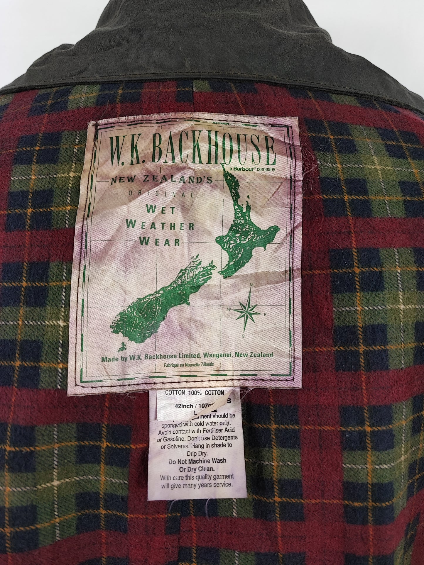 RARO Barbour Backhouse nero C42/107 cm Riding Black Wax Jacket Size Large
