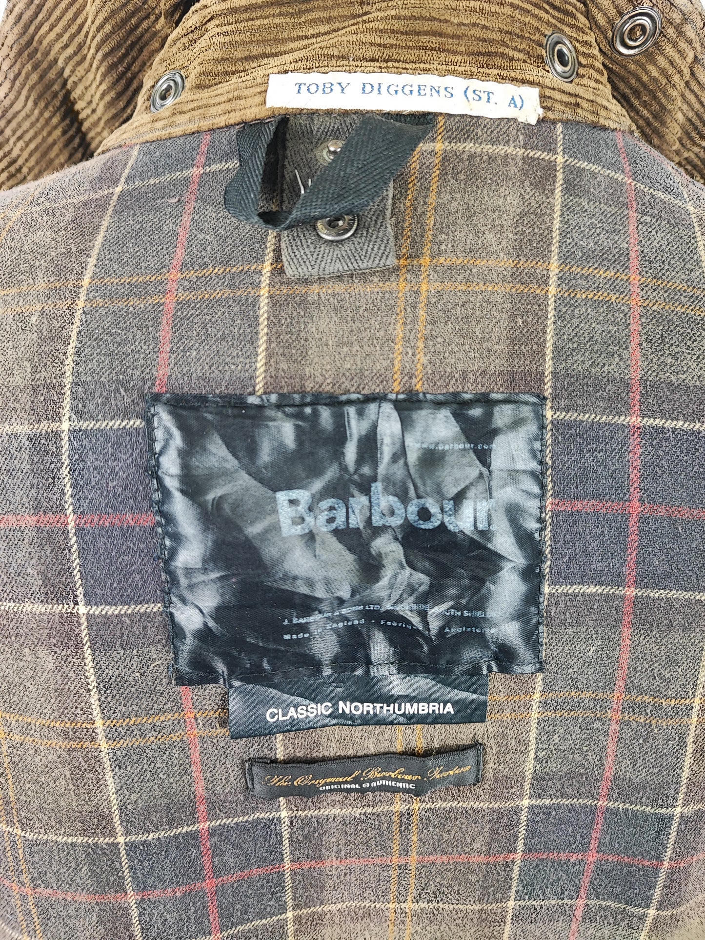 Giacca Barbour Northumbria verde oliva C44/112 cm-Man Olive Waxed Northumbria Jacket Large