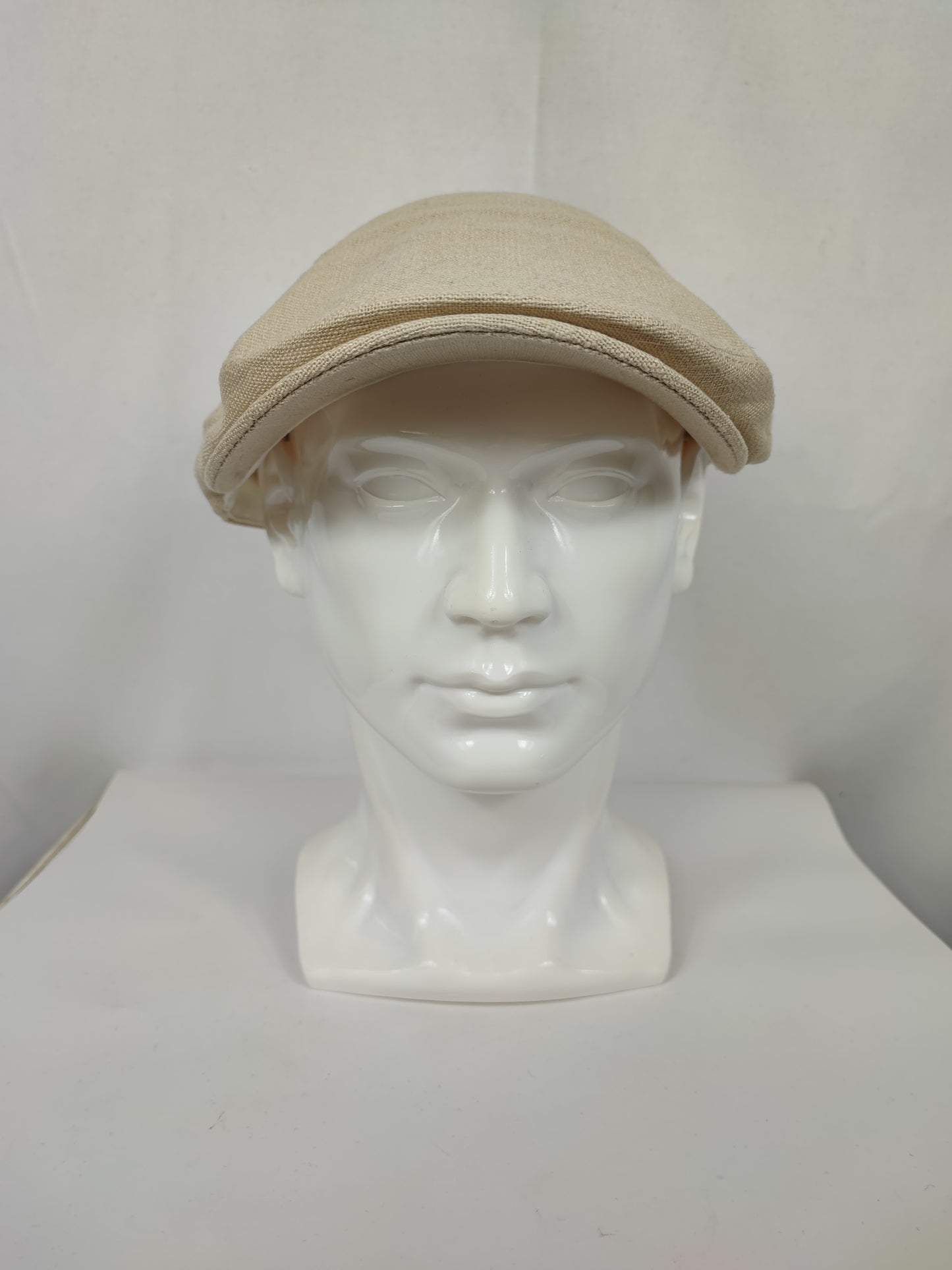Coppola nuova inglese liscia in Lino beige- New English Beige Linen Flat Cap