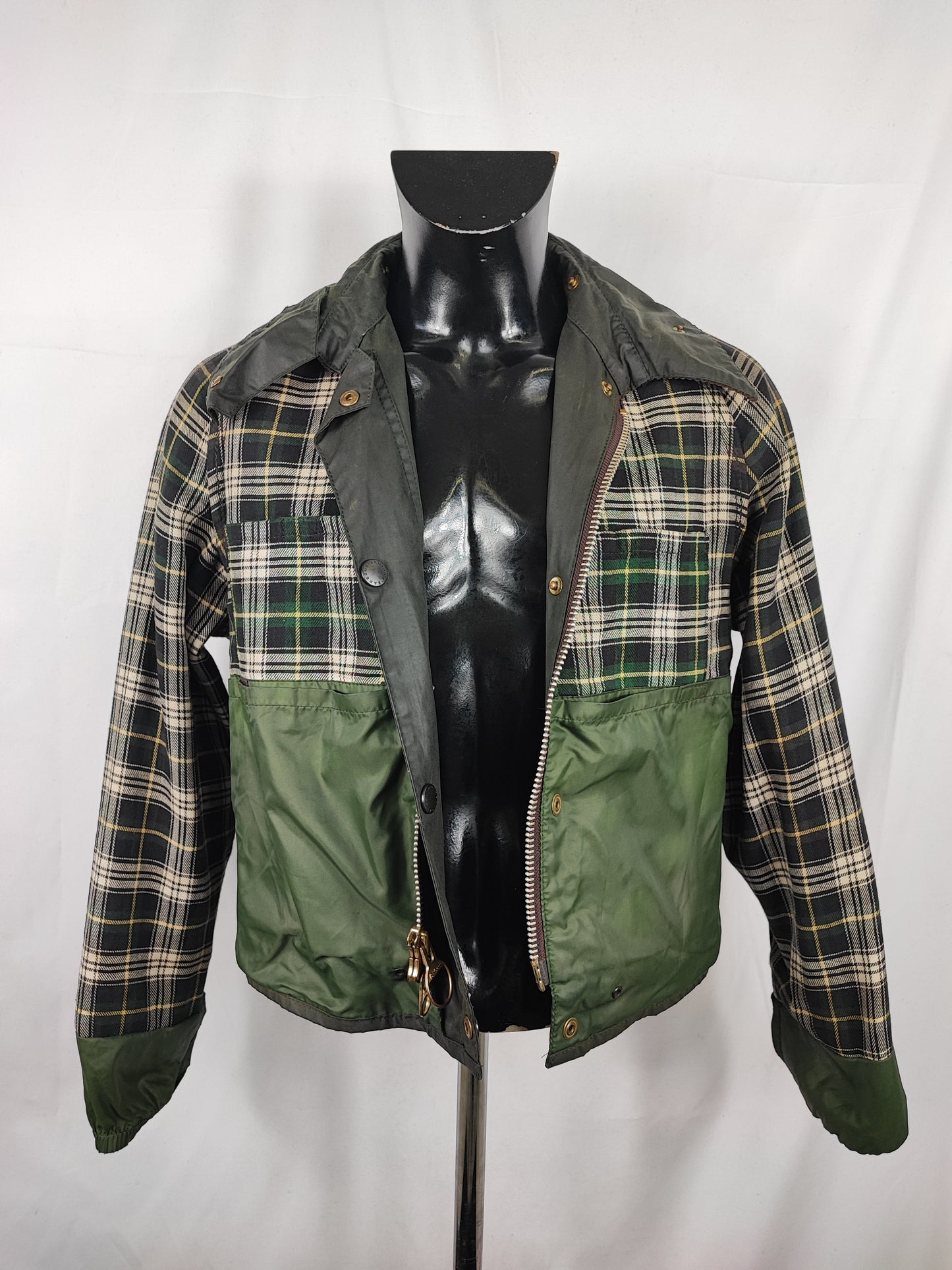 RARO Barbour Spey A130 Verde Medium - Rare Green Spey Waxed Jacket Size Medium A130
