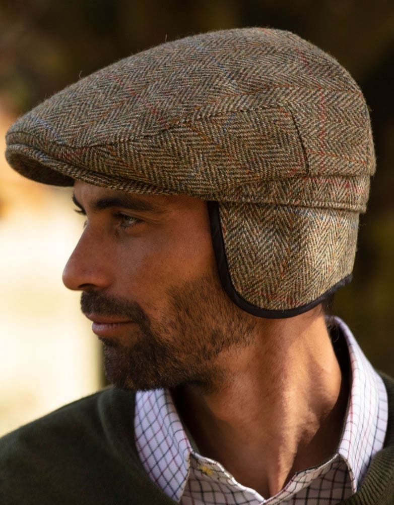 Coppola in lana Harris Tweed verde con paraorecchie - Harris Tweed Flat cap with ear flaps