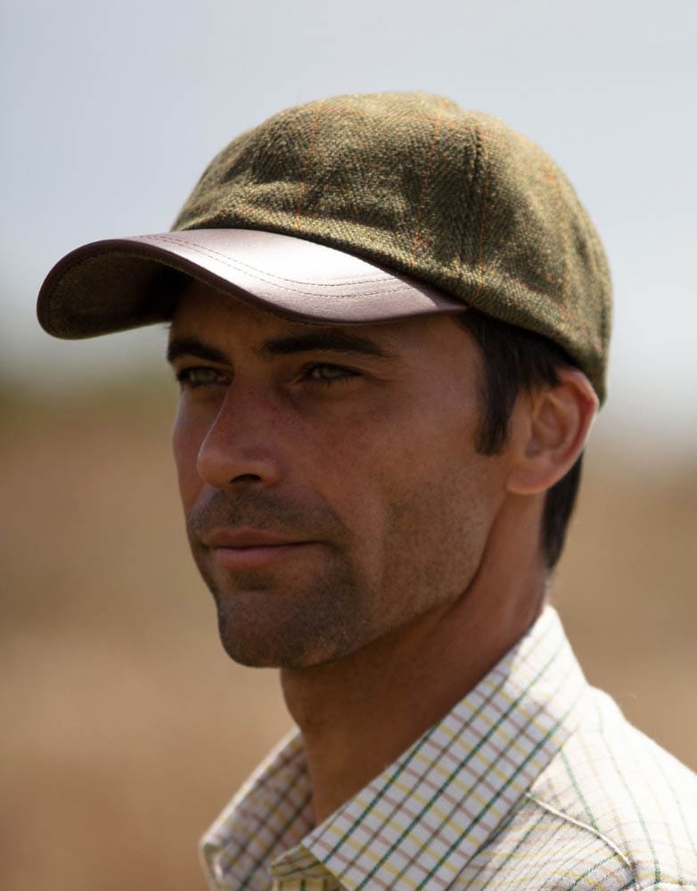 Cappellino da Baseball verde scuro in tweed con visiera in pelle taglia unica - Tweed Dark Sage Baseball Cap with leather peak