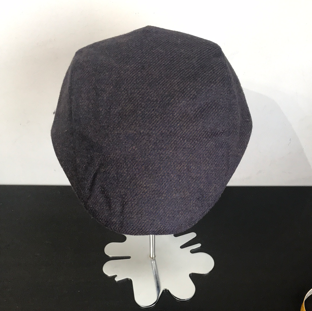 Coppola nuova inglese in lana trama spigata viola - New English Flat cap - Shop In London