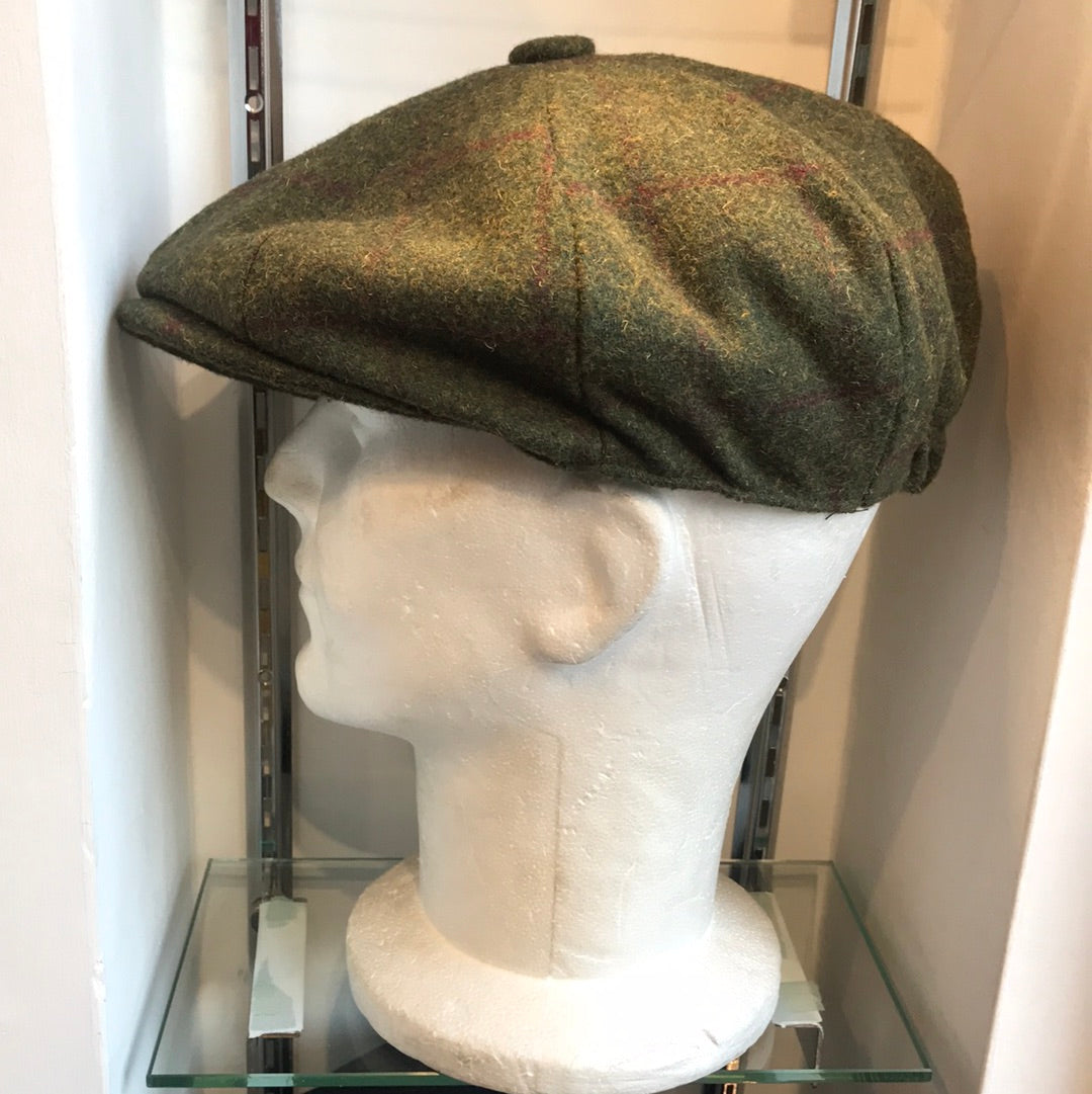 Coppola nuova Peaky Blinders in tweed verde chiaro