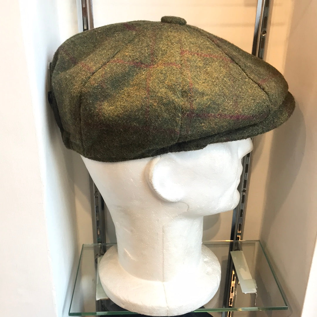 Coppola nuova Peaky Blinders in tweed verde chiaro